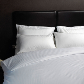 V206 80/20 Cotton Rich 1.2cm Satin Stripe Duvet Cover