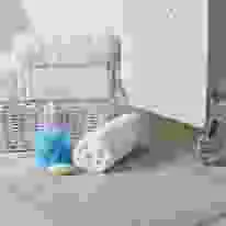 Non-slip rubber bath mats in two sizes