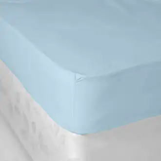 Fitted bed sheet