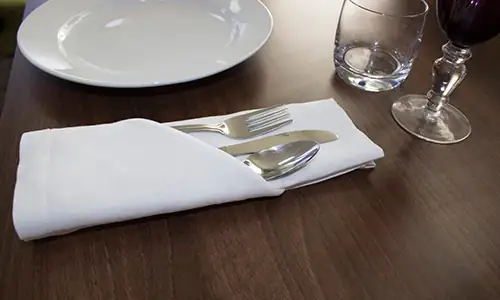 the pouch napkin fold